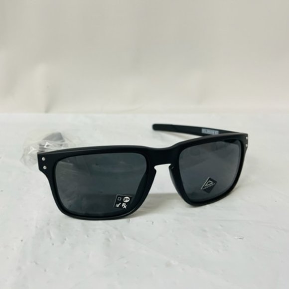 Oakley Holbrook Mix Prizm Grey Lens & Matte Black Frame OO9384-1857, Size Large - Picture 2 of 8